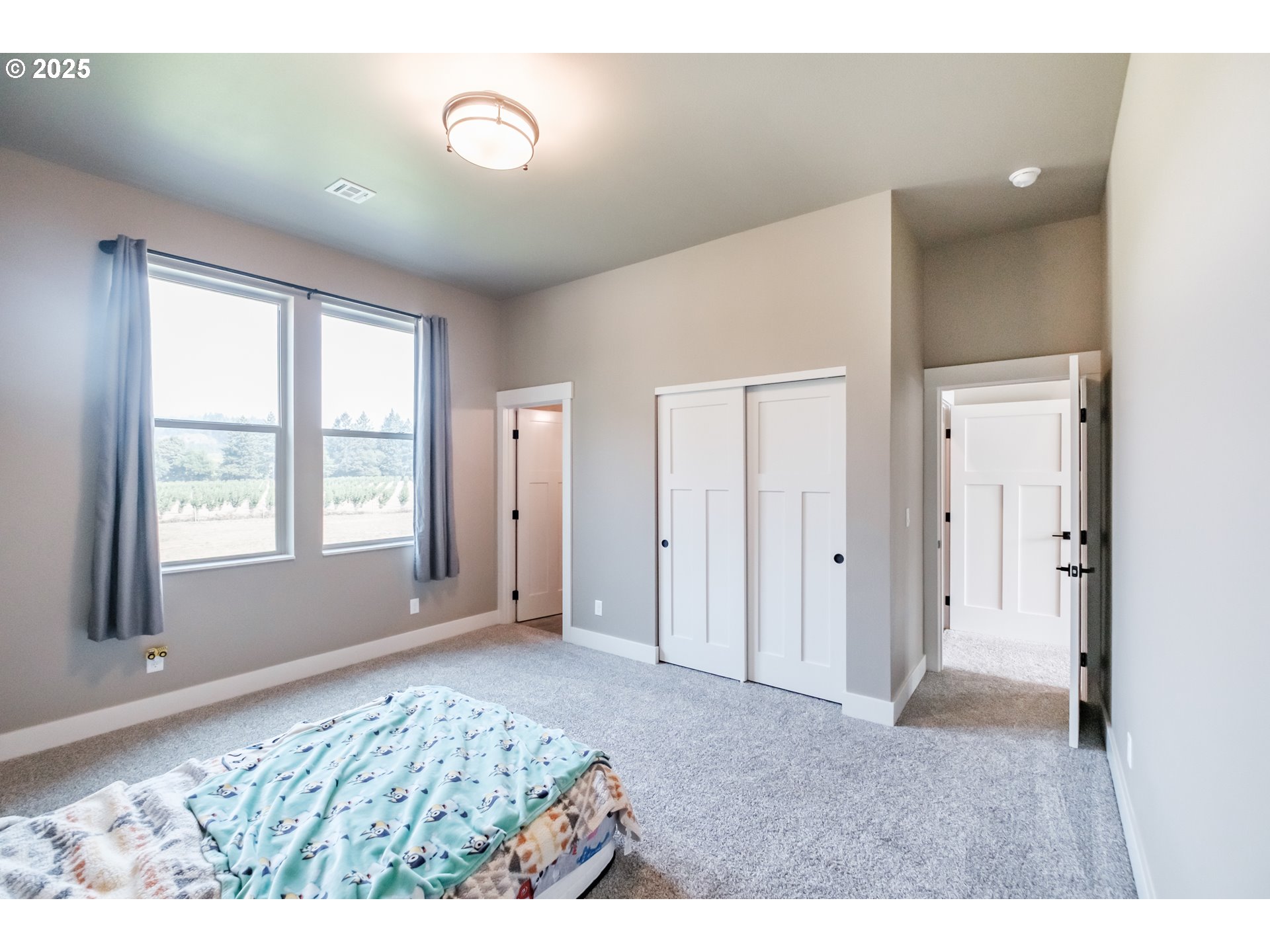 39229 Plagman Drive Lebanon, OR 97355 - Photo 22 of 41