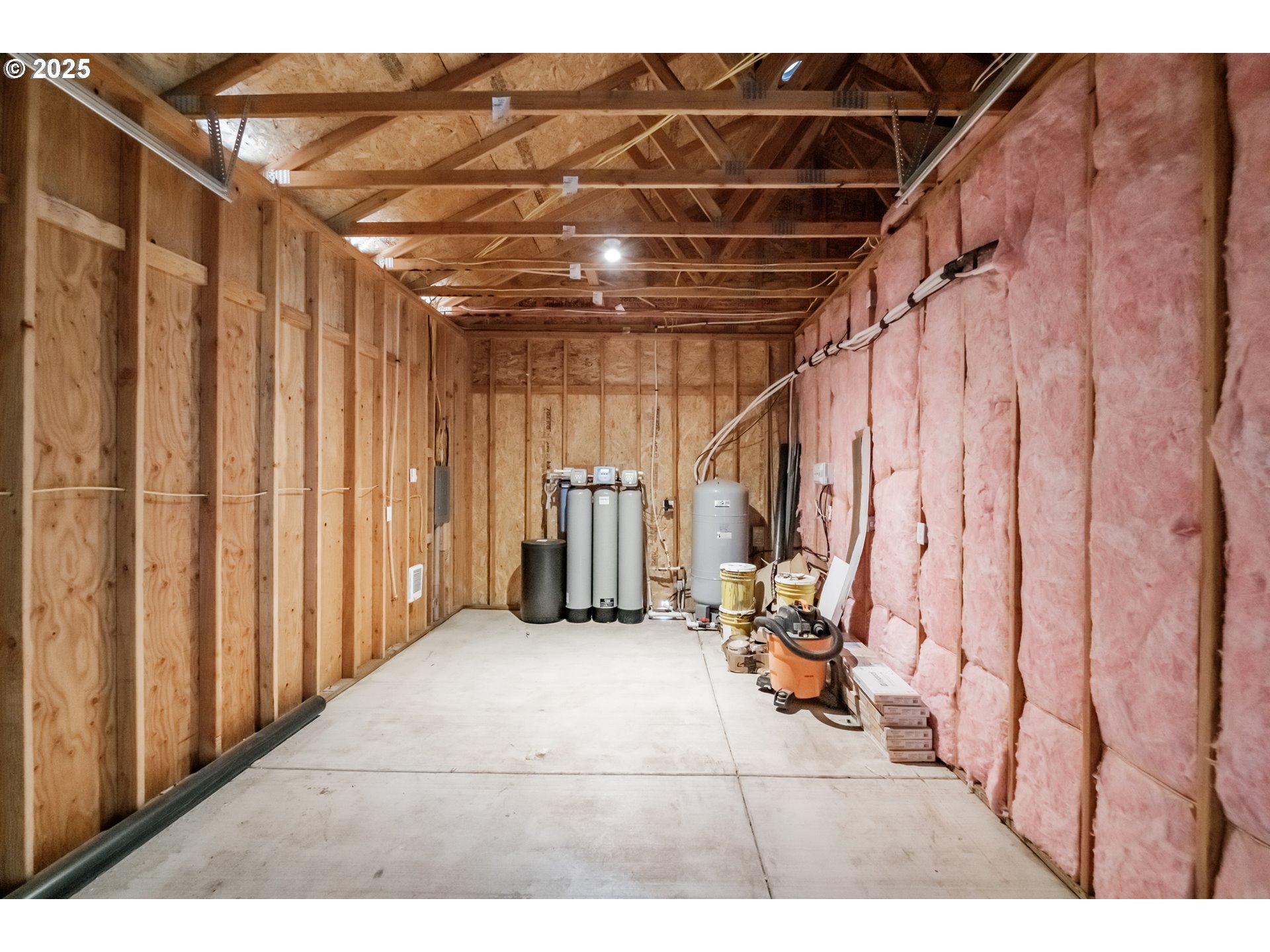 39229 Plagman Drive Lebanon, OR 97355 - Photo 29 of 41