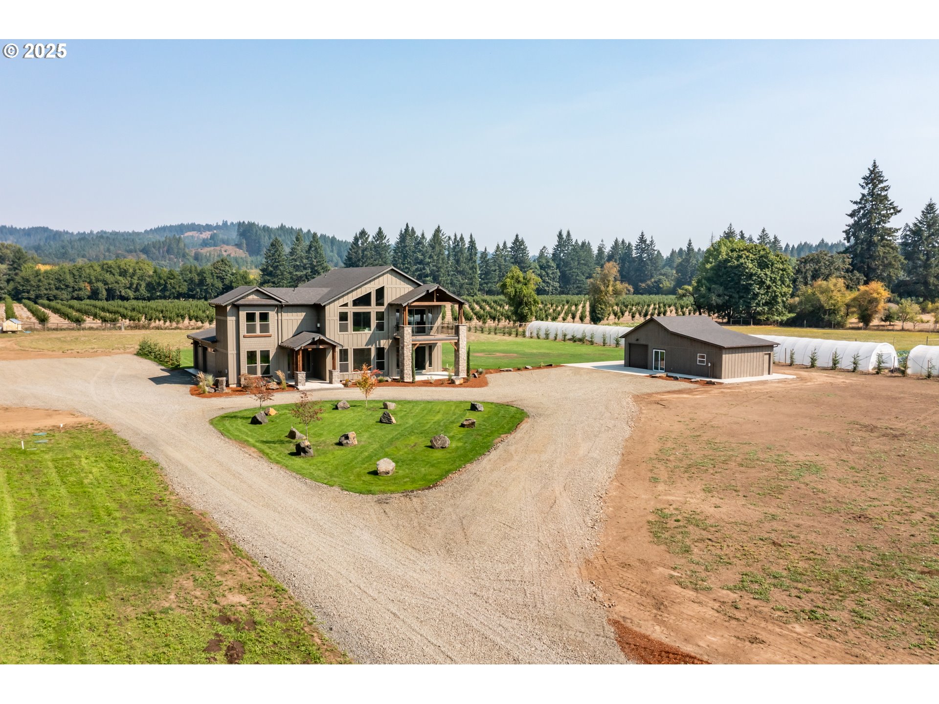 39229 Plagman Drive Lebanon, OR 97355 - Photo 33 of 41