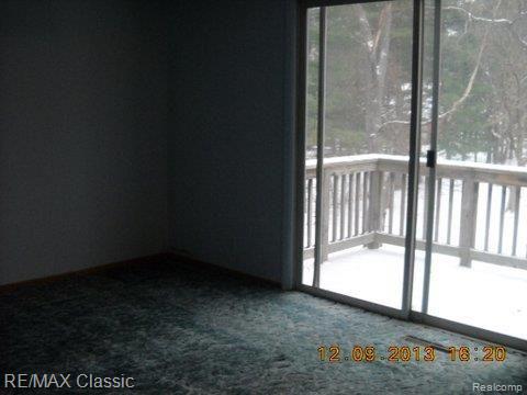 6608 Ridgewood Road Clarkston, MI 48346 - Photo 7 of 10 Ridgewood 6608 12-9-13 tt (14).jpg