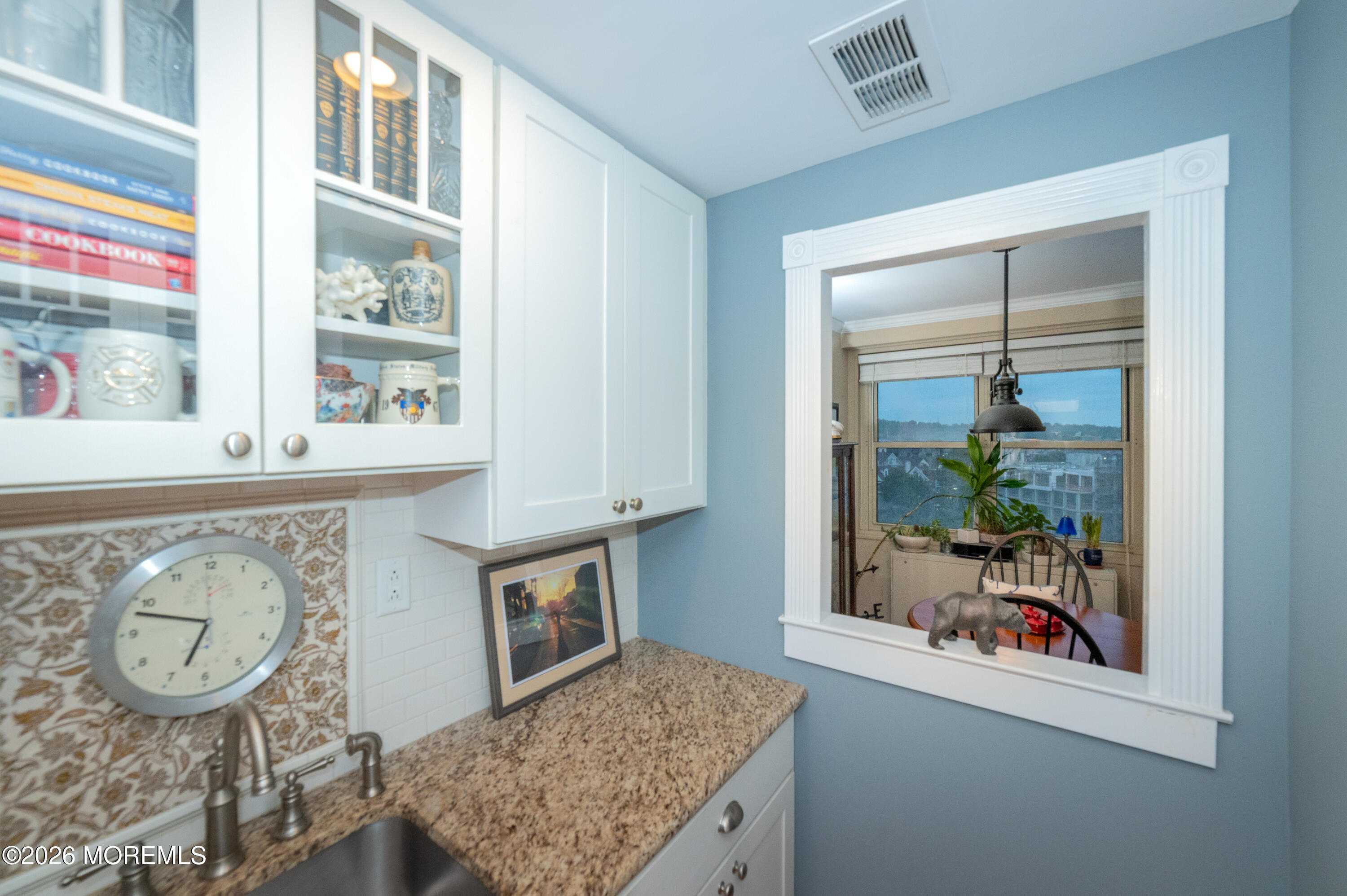 28 Riverside Avenue, Unit 6B Red Bank, NJ 07701 - Photo 7 of 31 Kitchen-2