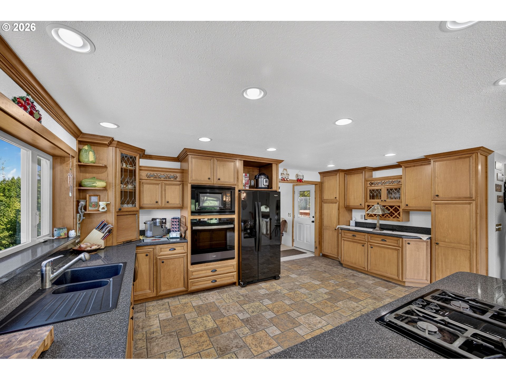 1700 Shelley Road Coquille, OR 97423 - Photo 4 of 47