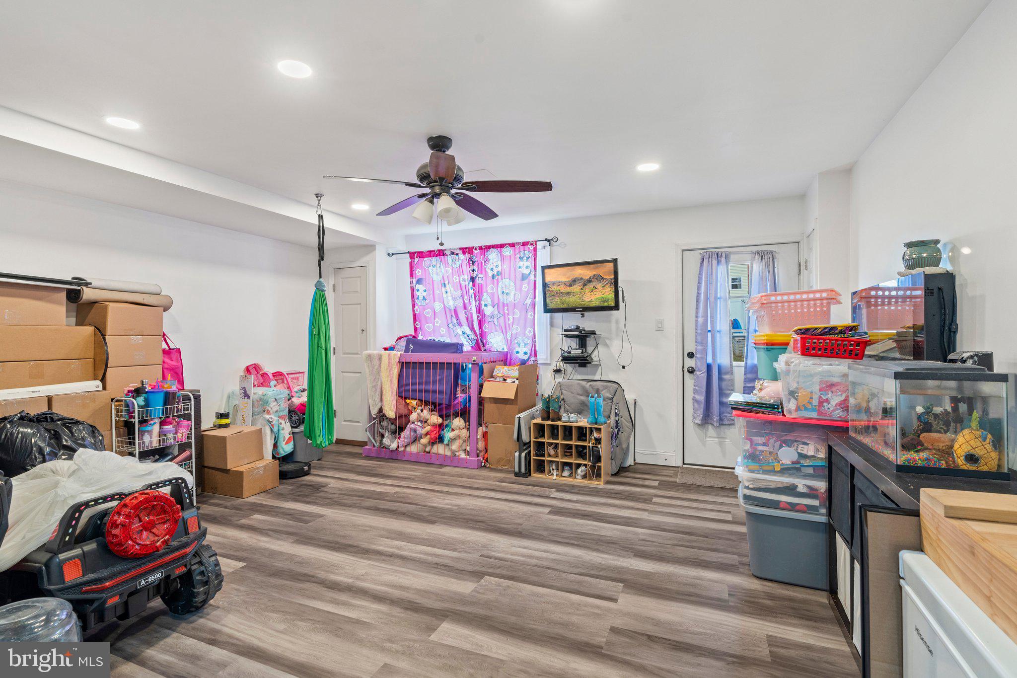 12138 Rambler Road Philadelphia, PA 19154 - Photo 13 of 25
