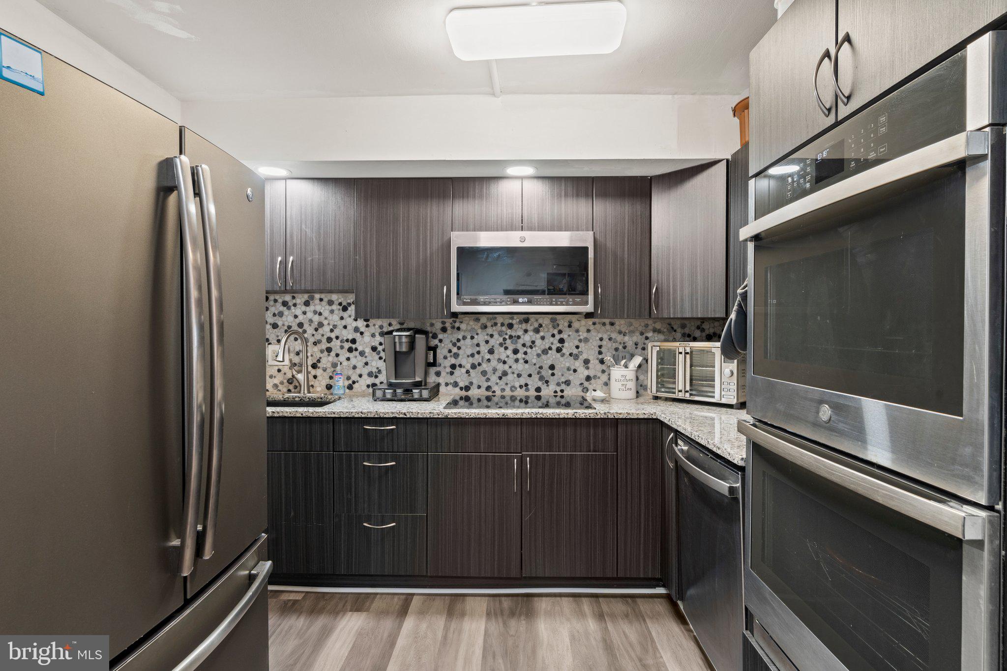 12138 Rambler Road Philadelphia, PA 19154 - Photo 2 of 25