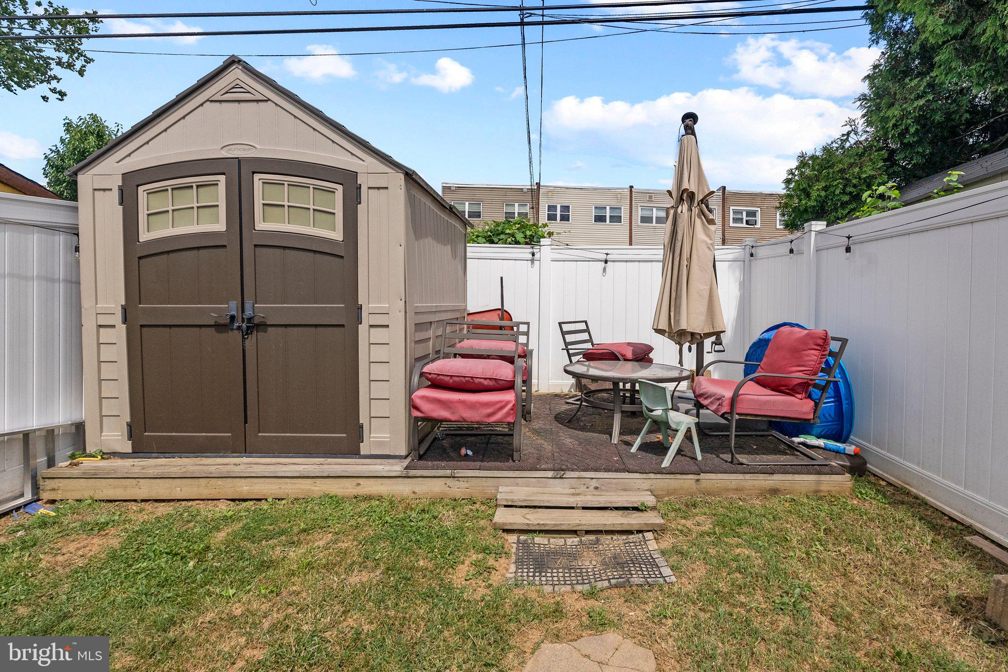 12138 Rambler Road Philadelphia, PA 19154 - Photo 24 of 25