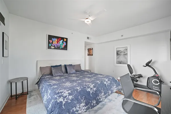 $989,000 | 54 Rainey Street, Unit 1018, Austin, TX 78701