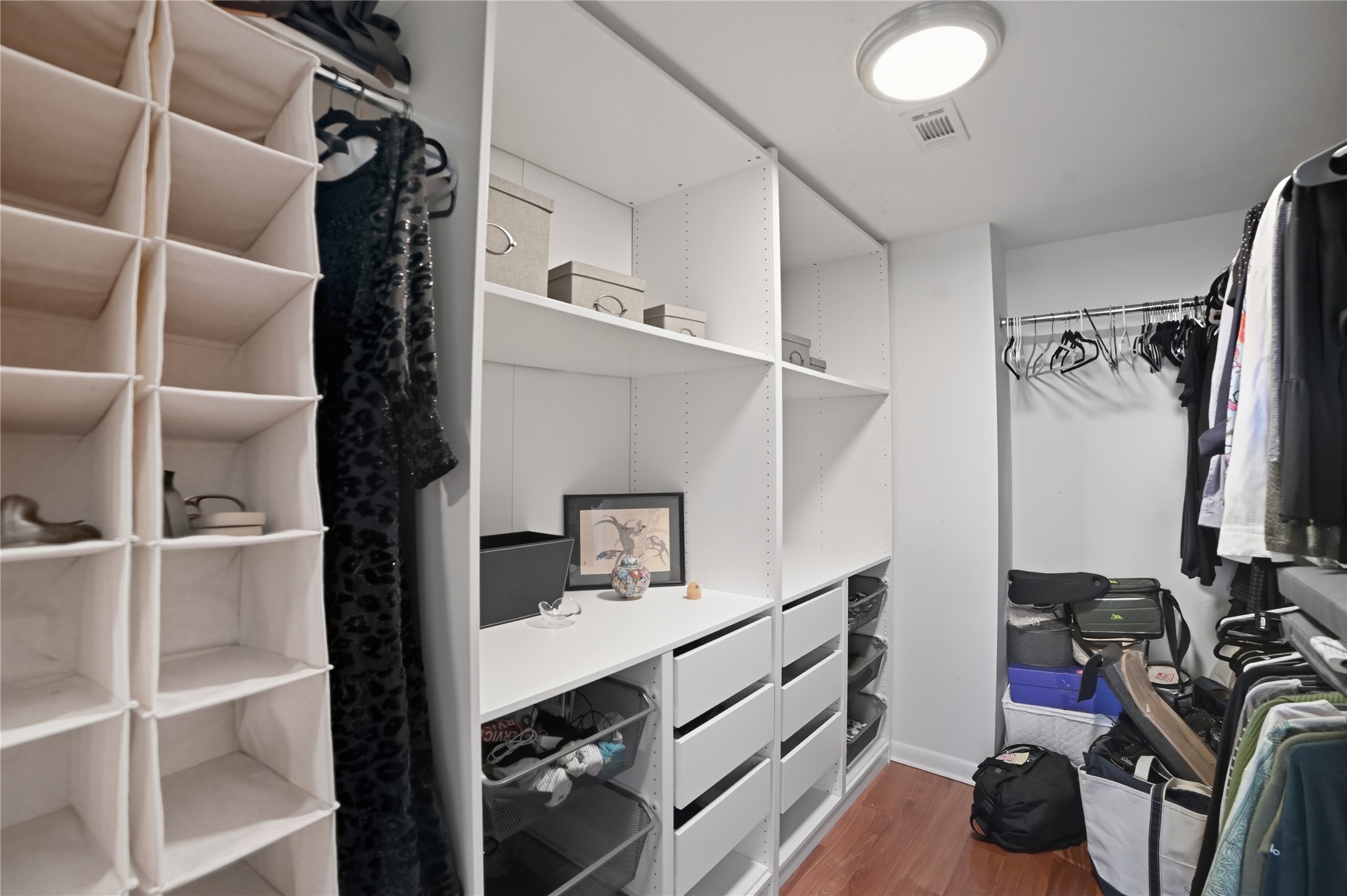 54 Rainey Street, Unit 1018 Austin, TX 78701 - Photo 20 of 32