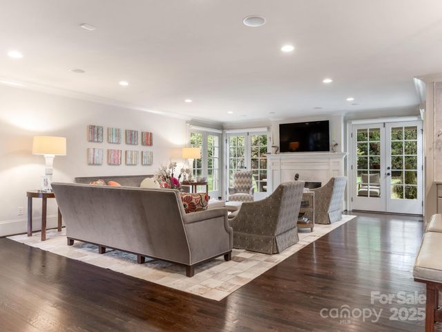 $2,400,000 | 3400 Seward Place, Charlotte, NC 28211