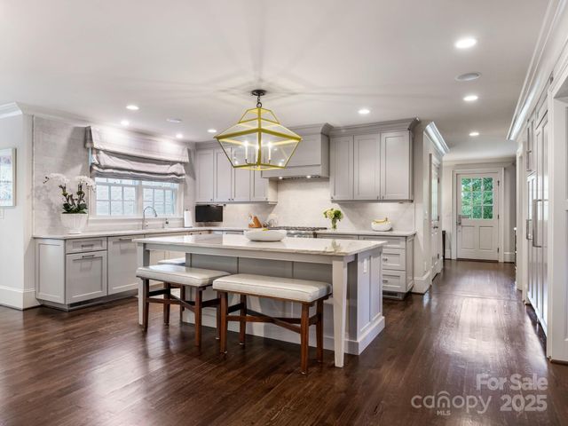 $2,400,000 | 3400 Seward Place, Charlotte, NC 28211