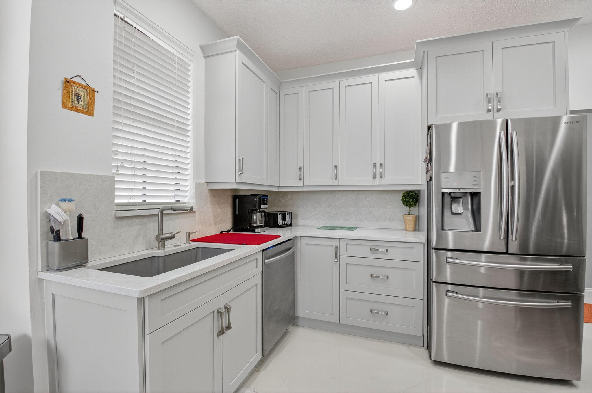 2423 Northwest 63rd Street Boca Raton, FL 33496 - Photo 15 of 83 15-web-or-mls-DSC_7471