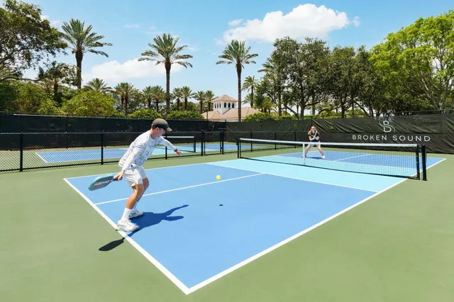 $789,999 | 2423 Northwest 63rd Street, Boca Raton, FL 33496