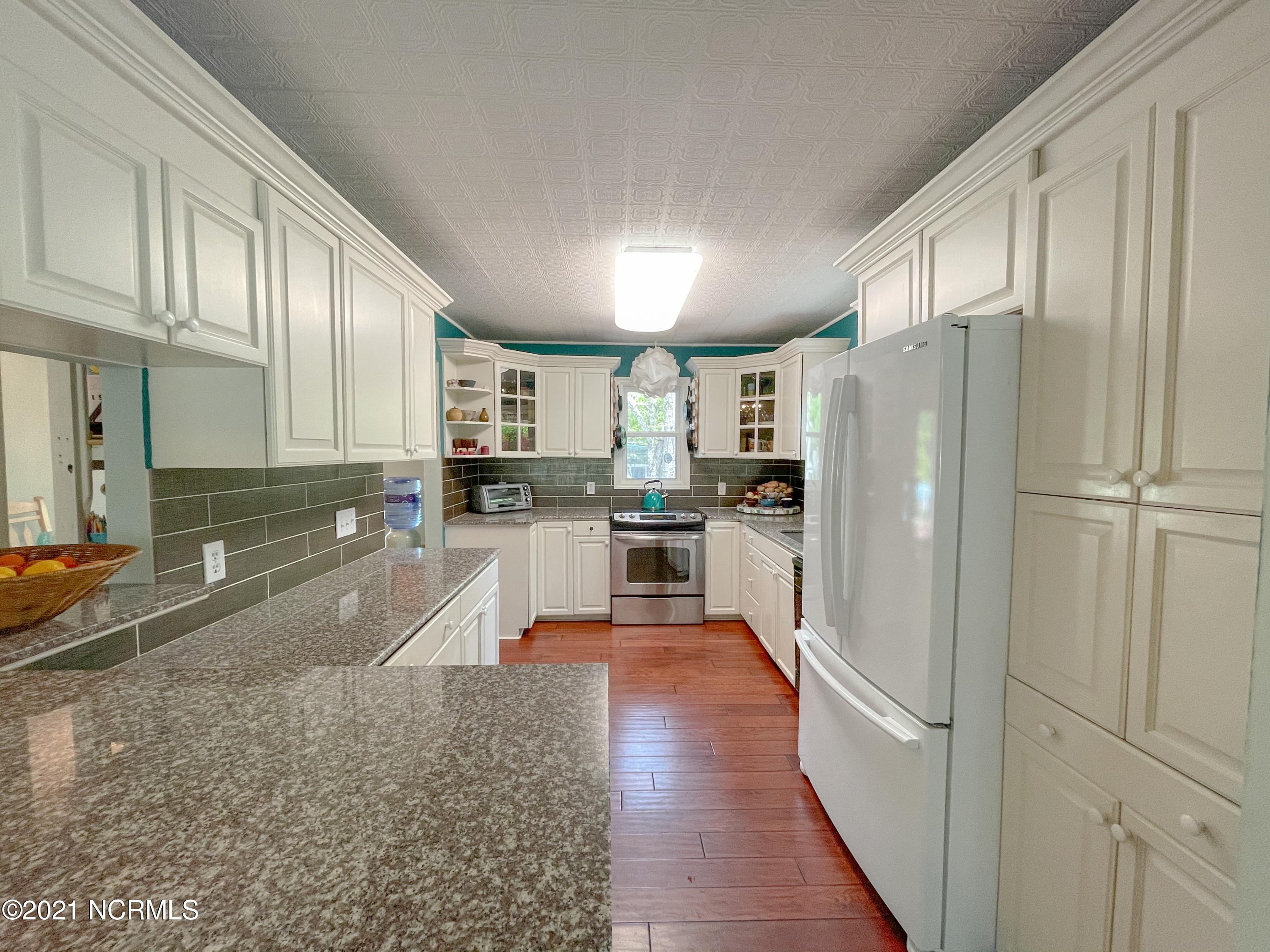 409 Brookforest Road Wilmington, NC 28409 - Photo 7 of 36 2021-04-11_14-29-05_032