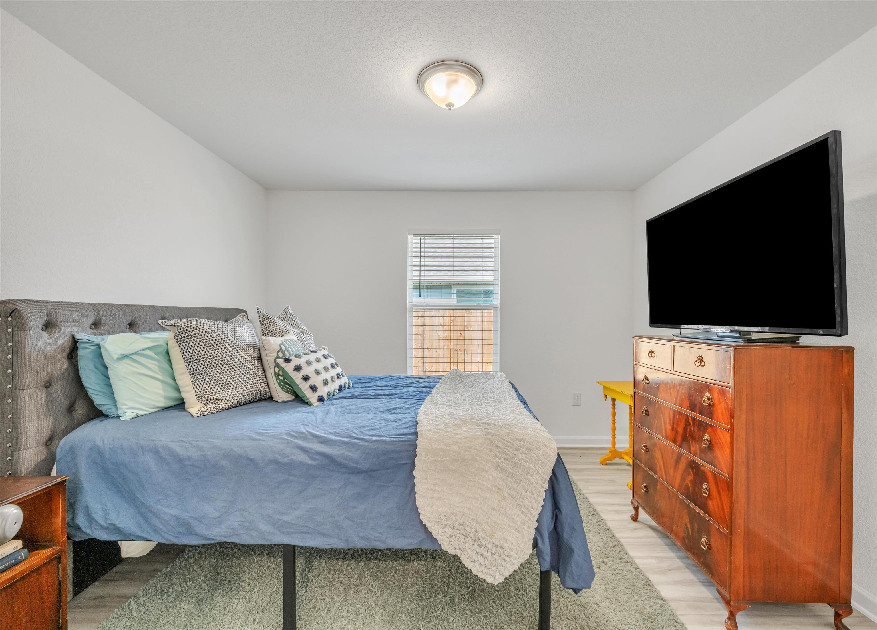 381 Winters Avenue Gulf Shores, AL 36542 - Photo 23 of 34 Bedroom