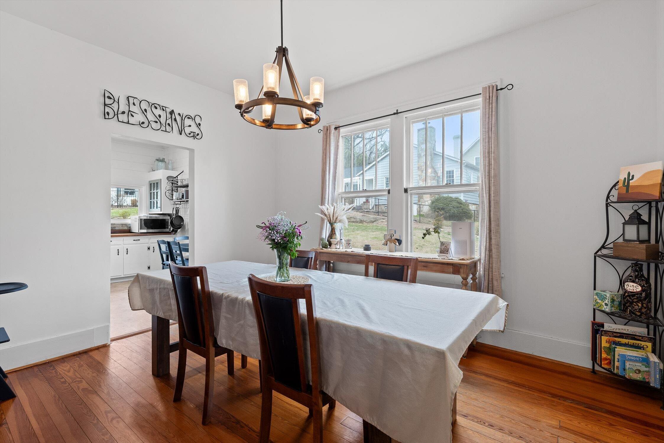 610 West Sunset Road Lookout Mountain, TN 37350 - Photo 13 of 55 610 W Sunset