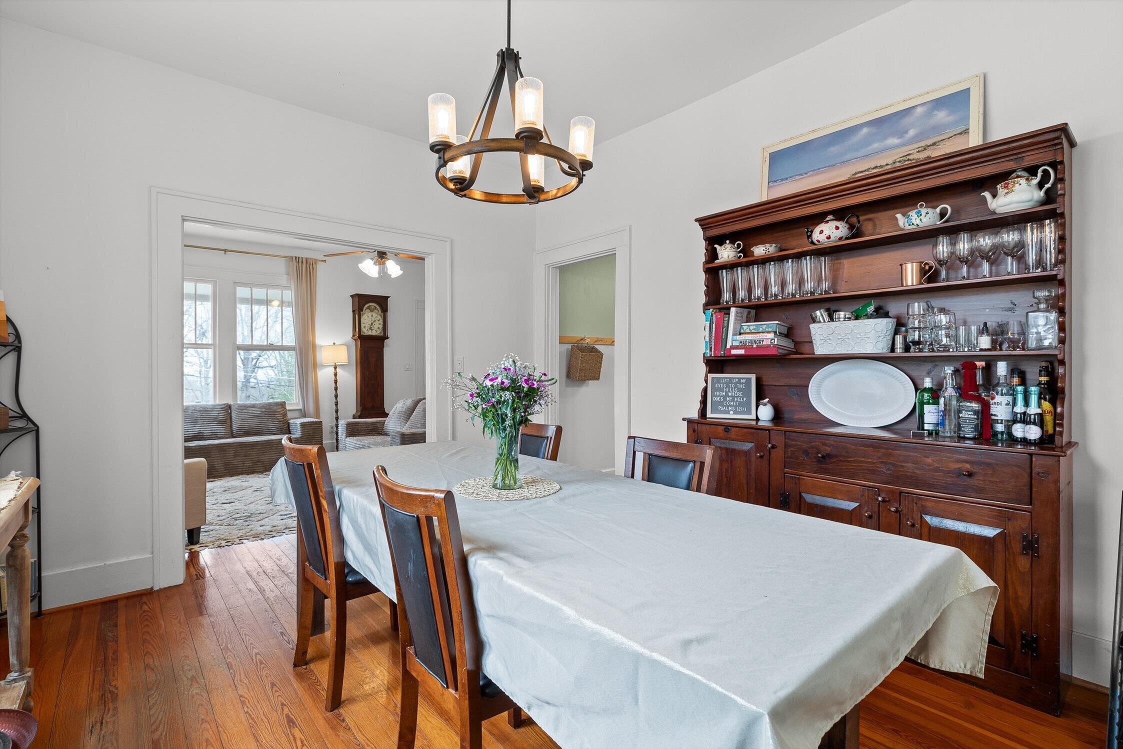 610 West Sunset Road Lookout Mountain, TN 37350 - Photo 14 of 55 610 W Sunset