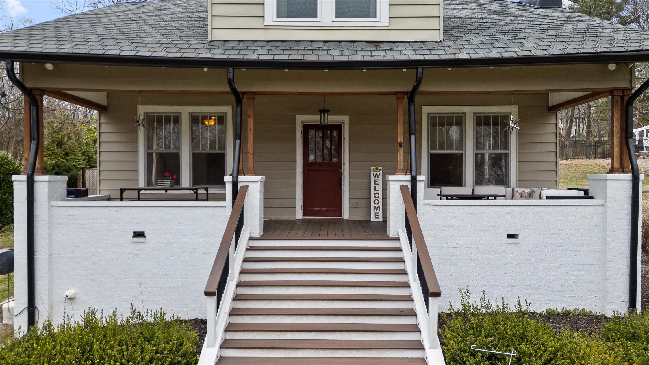 610 West Sunset Road Lookout Mountain, TN 37350 - Photo 4 of 55 610 W Sunset