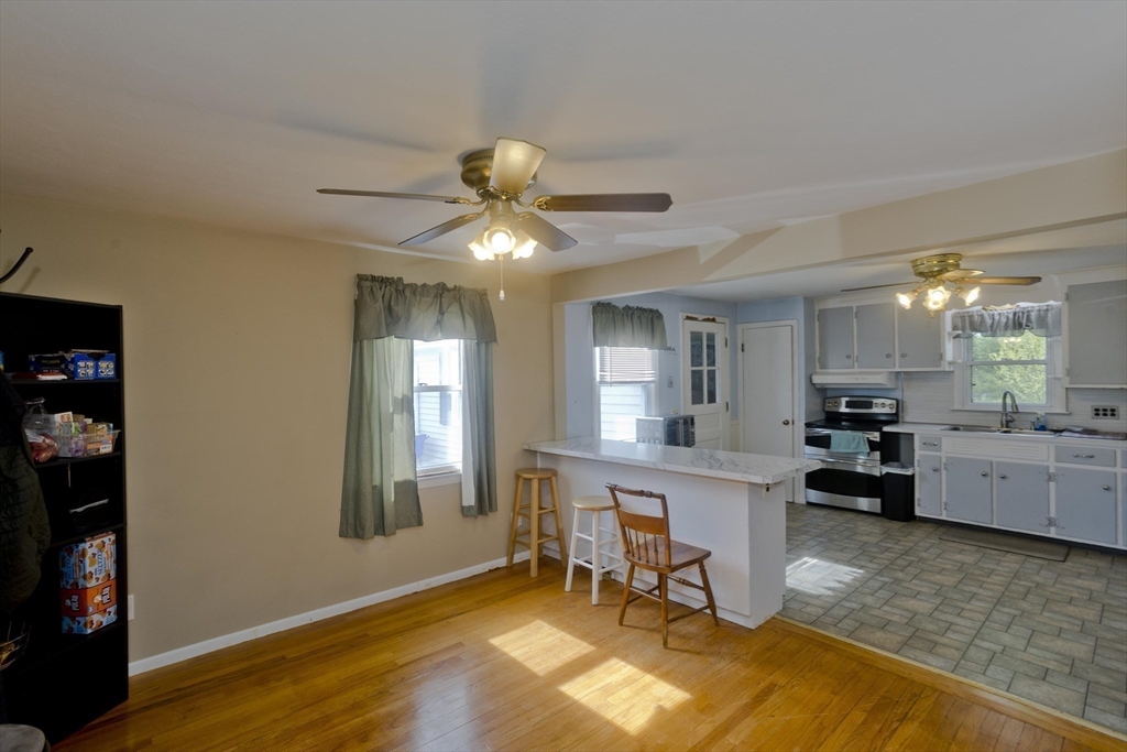 93 Moss Road Springfield, MA 01119 - Photo 11 of 40