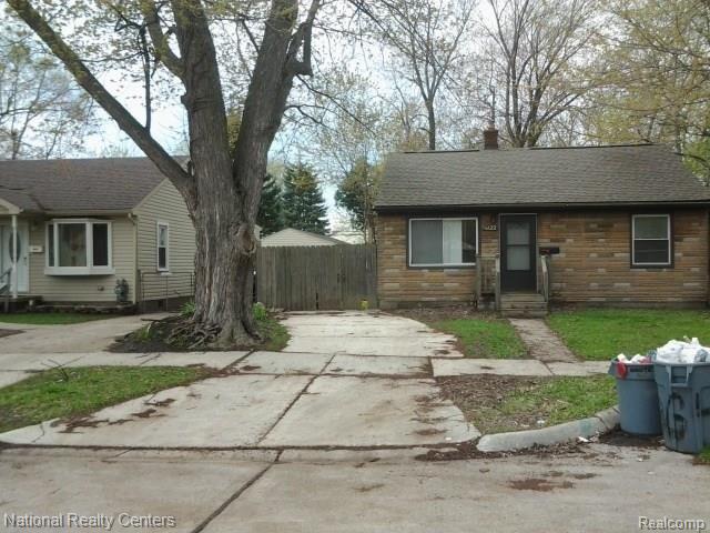 6622 Harding Street Taylor, MI 48180 - Photo 4 of 13 20140507_145117.jpg