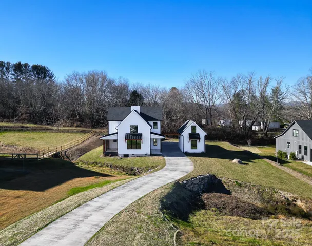 $1,300,000 | 184 Mavrick Drive, Mills River, NC 28759