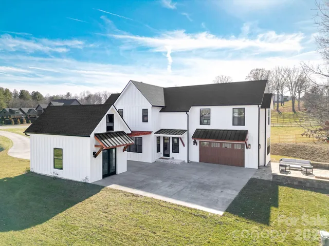 $1,250,000 | 184 Mavrick Drive, Mills River, NC 28759