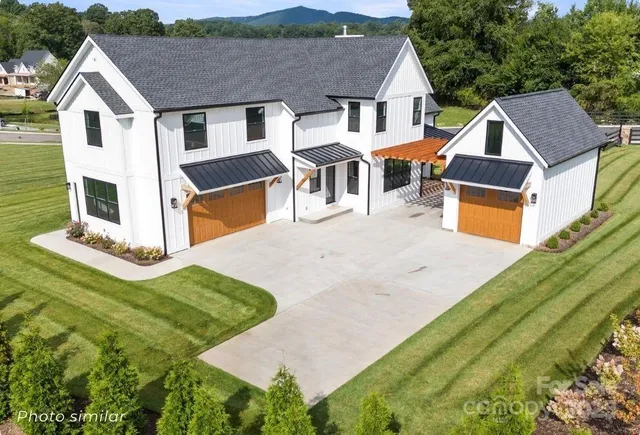 $1,300,000 | 184 Mavrick Drive, Mills River, NC 28759