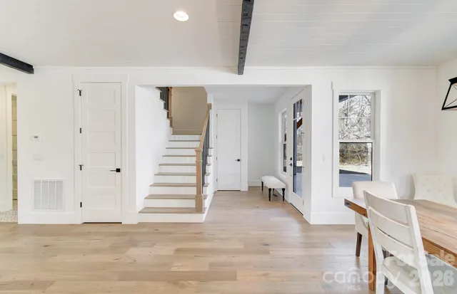 $1,250,000 | 184 Mavrick Drive, Mills River, NC 28759