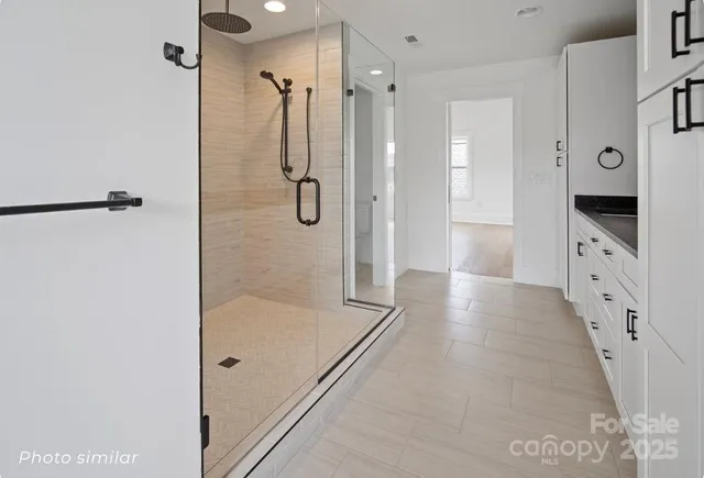 $1,300,000 | 184 Mavrick Drive, Mills River, NC 28759