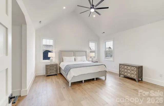 $1,250,000 | 184 Mavrick Drive, Mills River, NC 28759