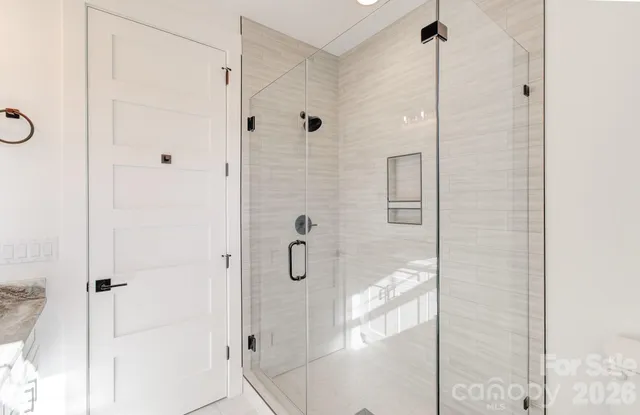 $1,250,000 | 184 Mavrick Drive, Mills River, NC 28759