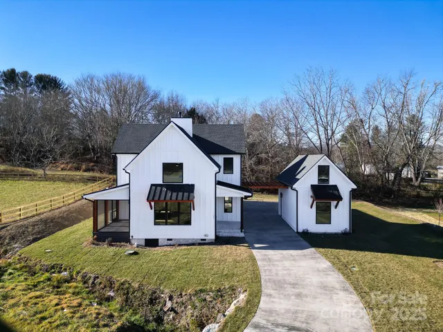 $1,300,000 | 184 Mavrick Drive, Mills River, NC 28759