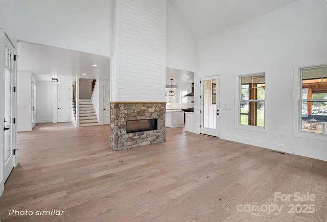 $1,300,000 | 184 Mavrick Drive, Mills River, NC 28759