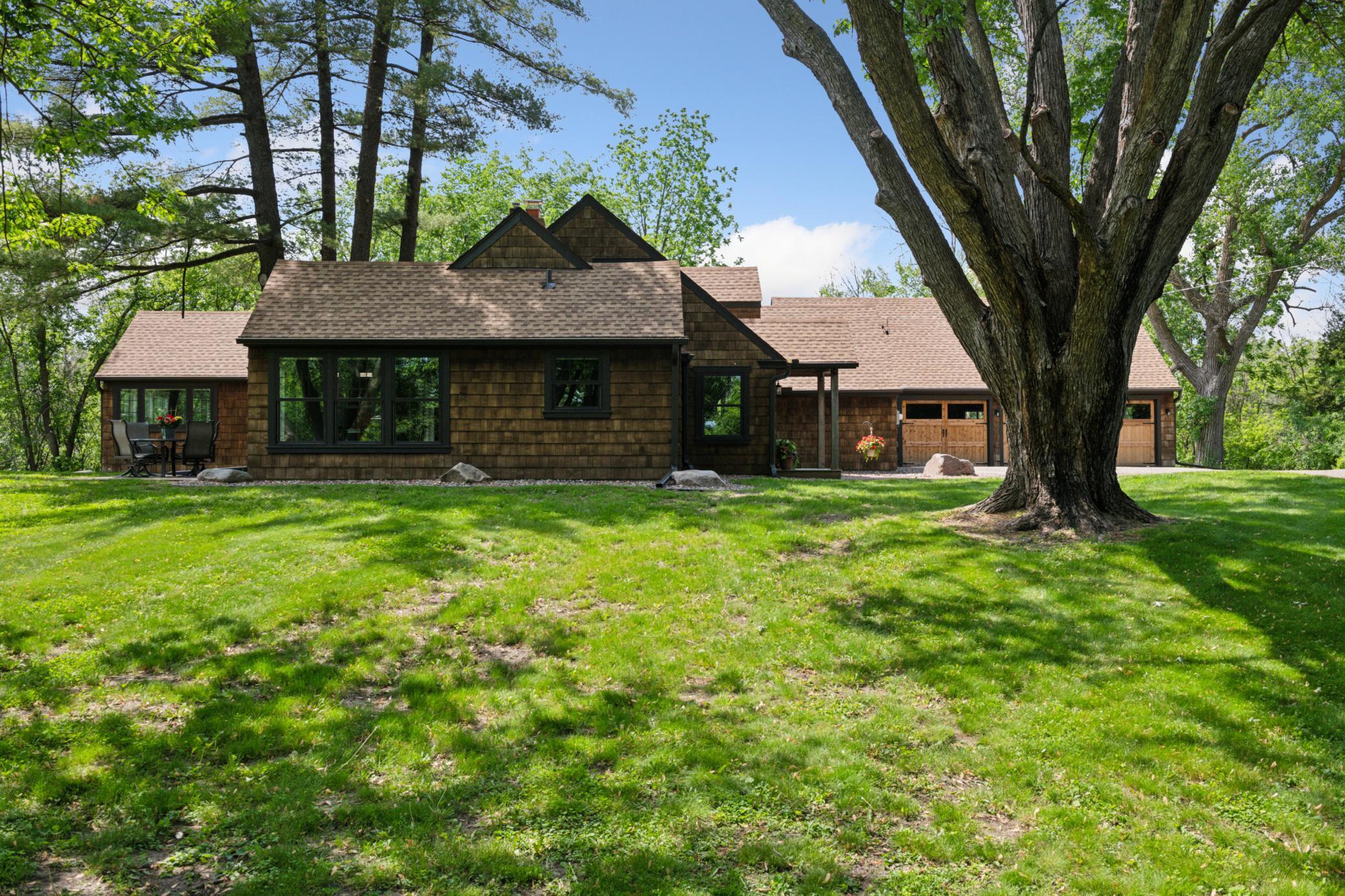 605 Stubbs Bay Road North Orono, MN 55356 - Photo 11 of 83 Gallery Image 11