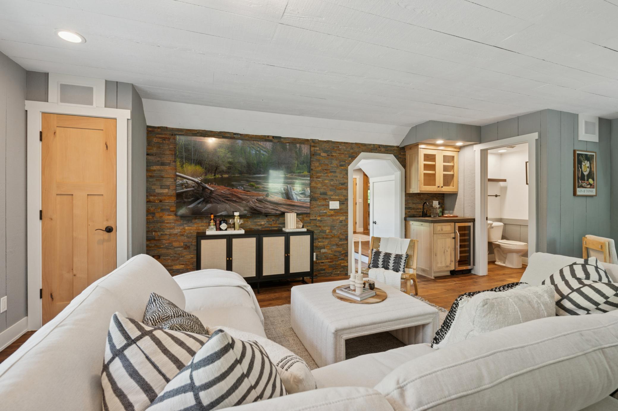 605 Stubbs Bay Road North Orono, MN 55356 - Photo 40 of 83 Gallery Image 40
