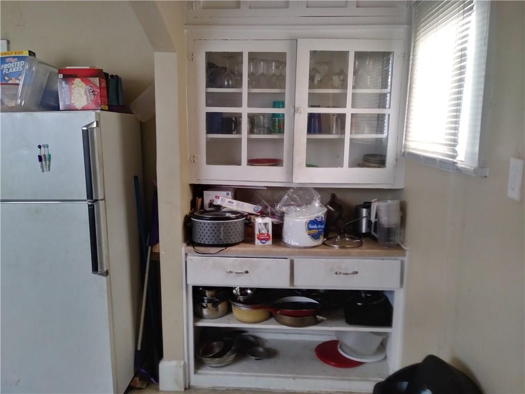 2933-2935 Ruckle Street Indianapolis, IN 46205 - Photo 6 of 18 Gallery Image 6
