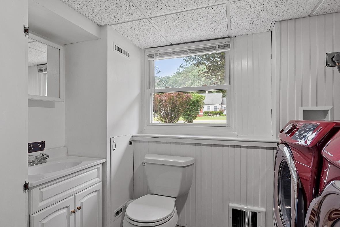 140 Back River Road Dover, NH 03820 - Photo 19 of 32 Gallery Image 19