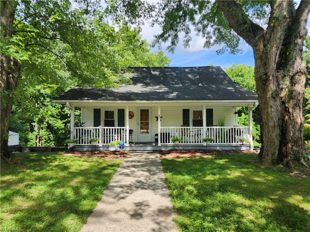692 Parker Road Mount Airy, NC 27030 - Photo 1 of 21 Gallery Image 1