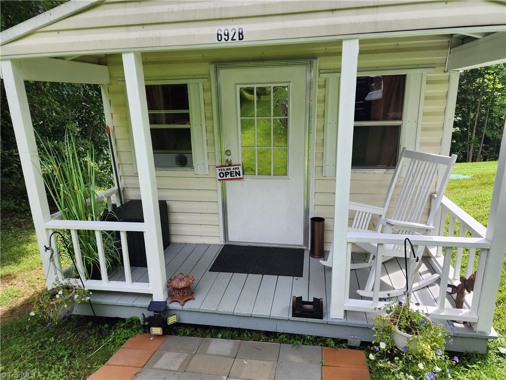 692 Parker Road Mount Airy, NC 27030 - Photo 19 of 21 Gallery Image 19