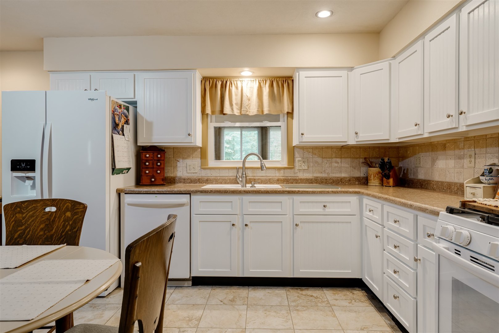 908 Timothy Court Normal, IL 61761 - Photo 9 of 42 Gallery Image 9