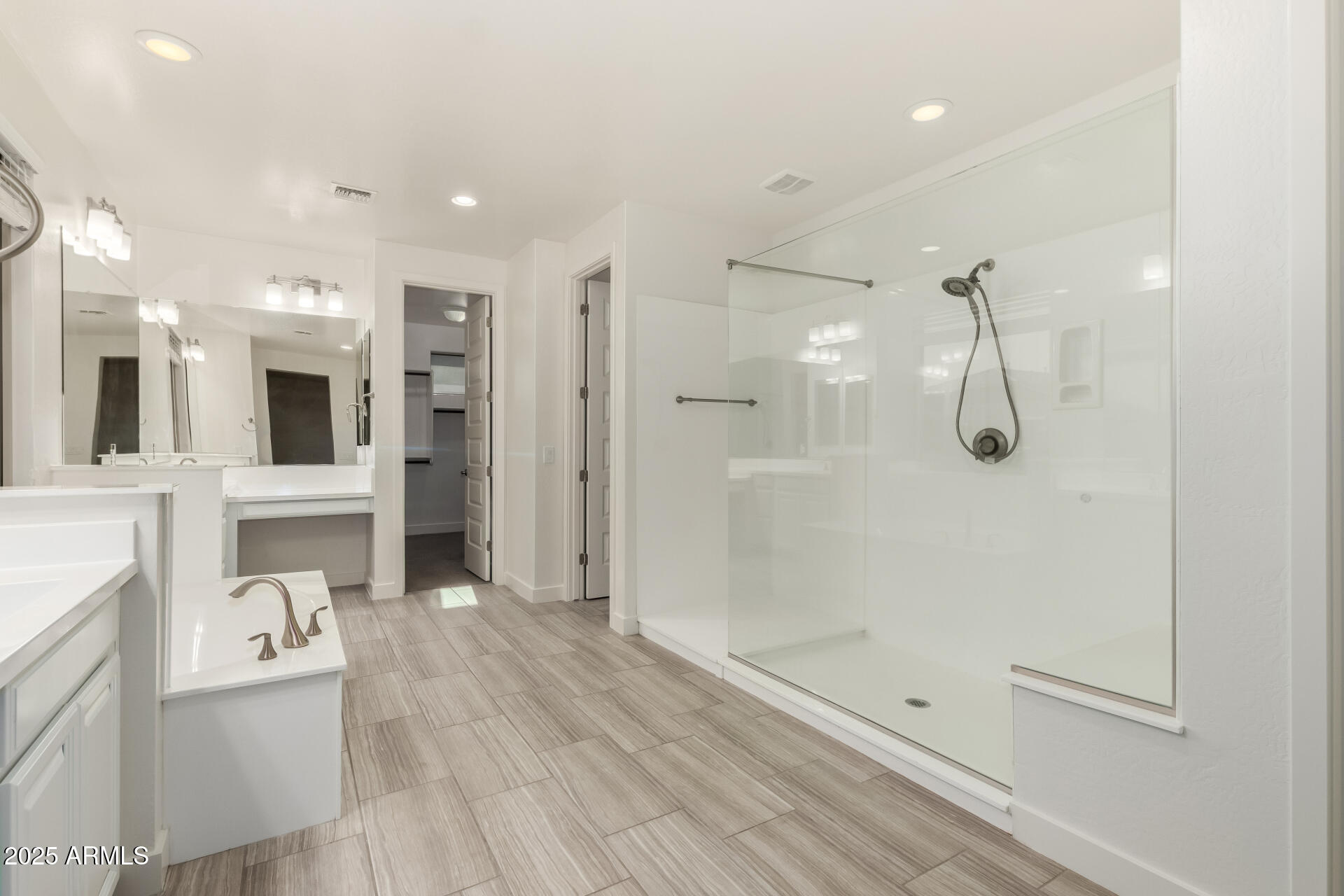 4155 East Weather Vane Road Gilbert, AZ 85296 - Photo 20 of 35 29 - Weathervane