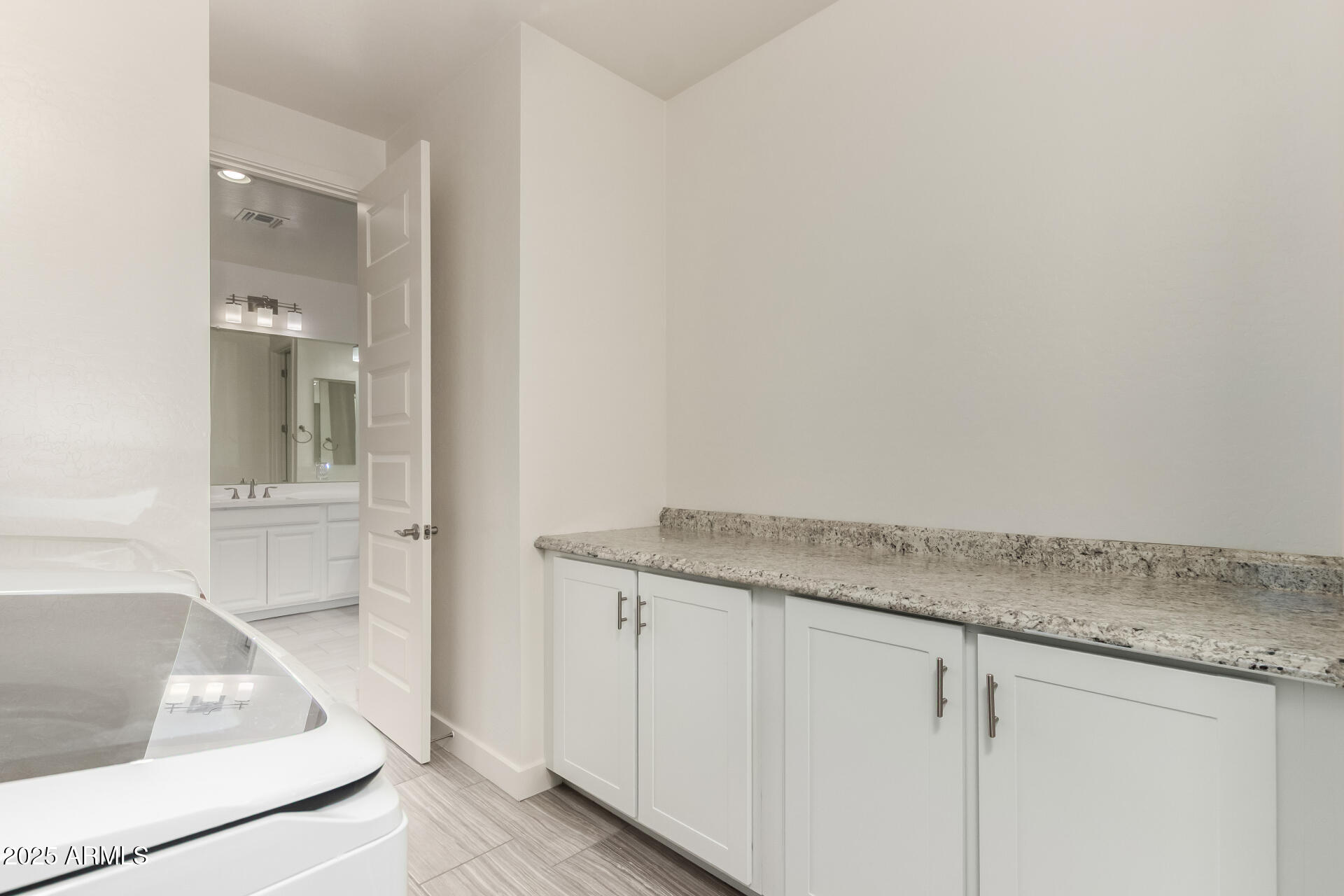 4155 East Weather Vane Road Gilbert, AZ 85296 - Photo 29 of 35 40 - Weathervane