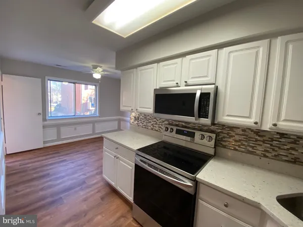 $2,500 | 4597 Logsdon Drive, Unit 36, Annandale, VA 22003