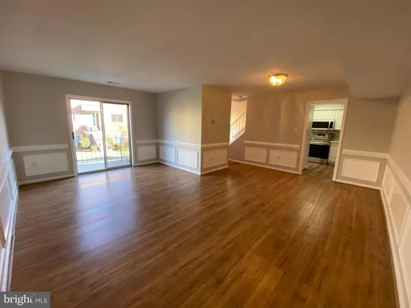 $2,500 | 4597 Logsdon Drive, Unit 36, Annandale, VA 22003