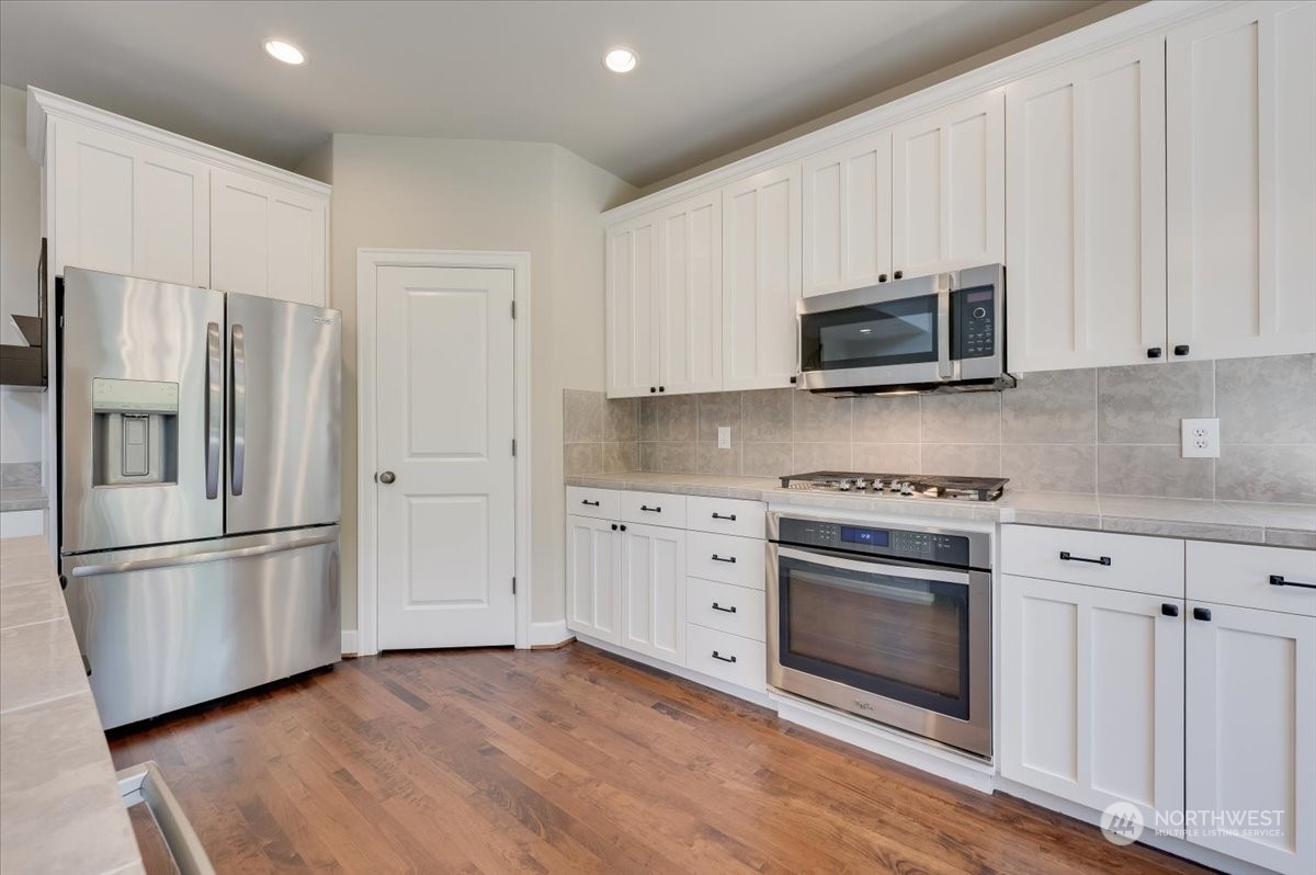 739 South 47th Street Renton, WA 98055 - Photo 16 of 40 Gallery Image 16