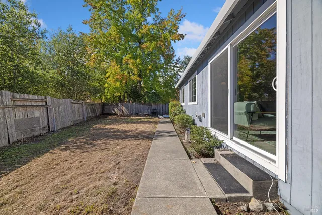 $689,000 | 1511 Gladstone Way, Rohnert Park, CA 94928