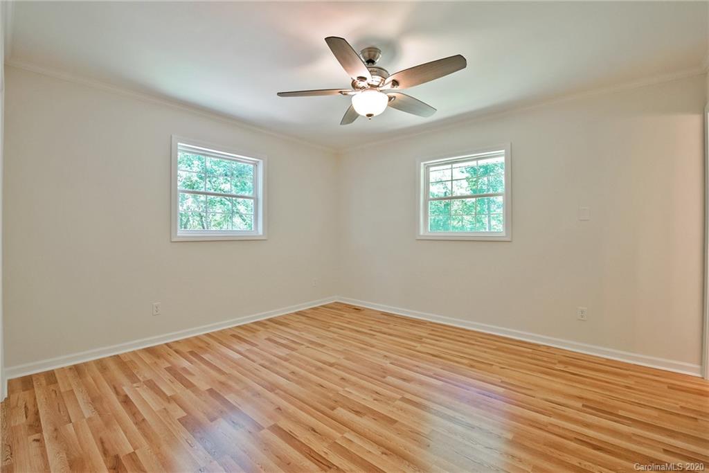 228 Spring Shore Road Statesville, NC 28677 - Photo 15 of 33 Gallery Image 15