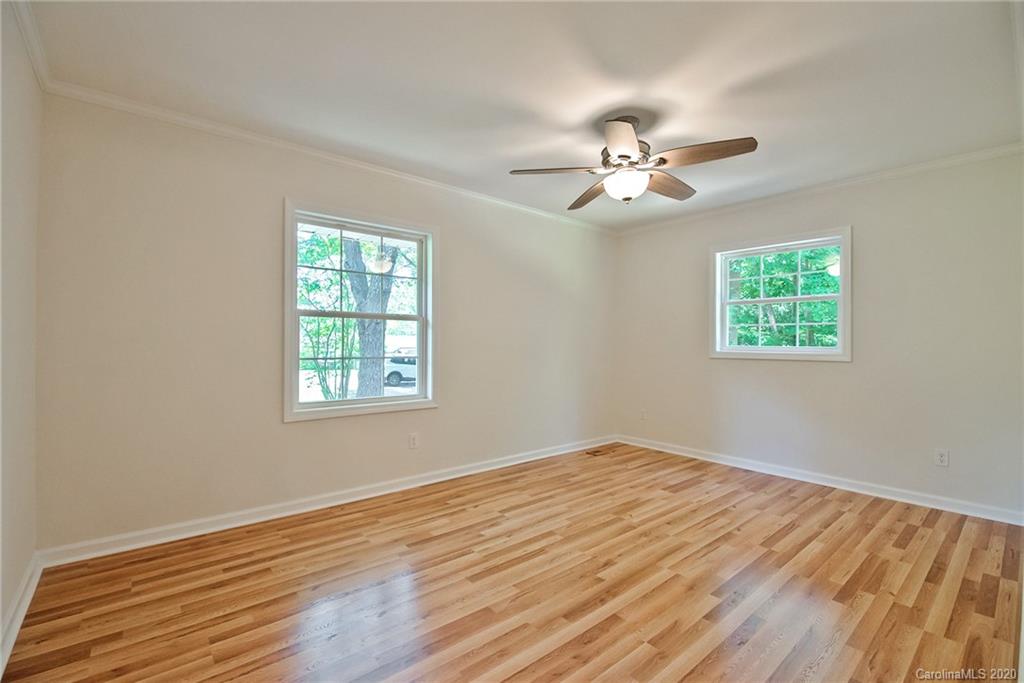 228 Spring Shore Road Statesville, NC 28677 - Photo 18 of 33 Gallery Image 18