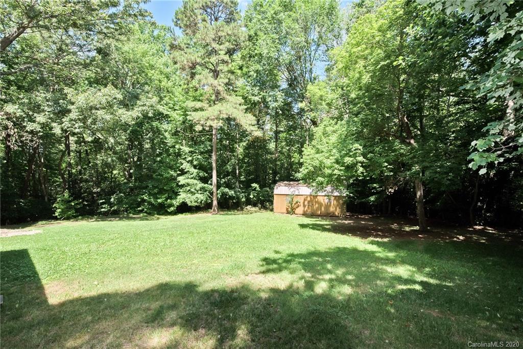 228 Spring Shore Road Statesville, NC 28677 - Photo 28 of 33 Gallery Image 28