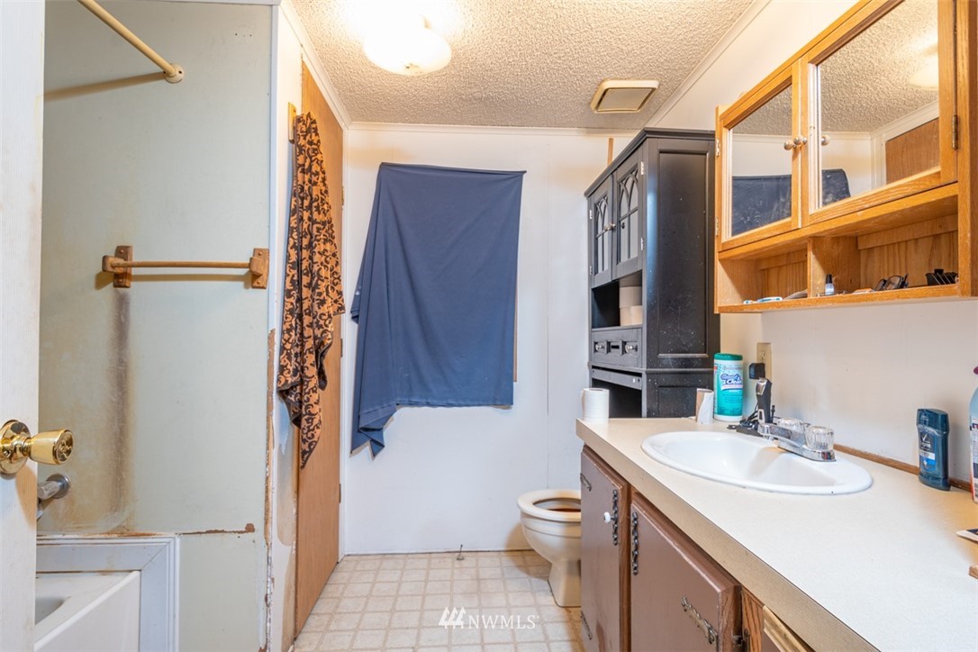 326 Gish Road Onalaska, WA 98570 - Photo 12 of 21 Gallery Image 12
