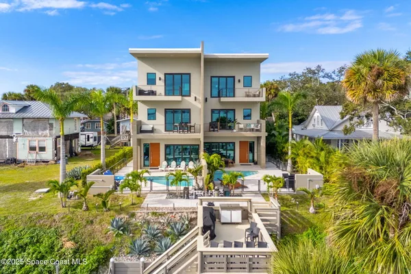 $3,590,000 | 1807-1809 Riverview Drive, Melbourne, FL 32901