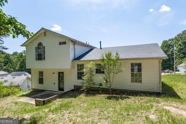 a backyard of a house